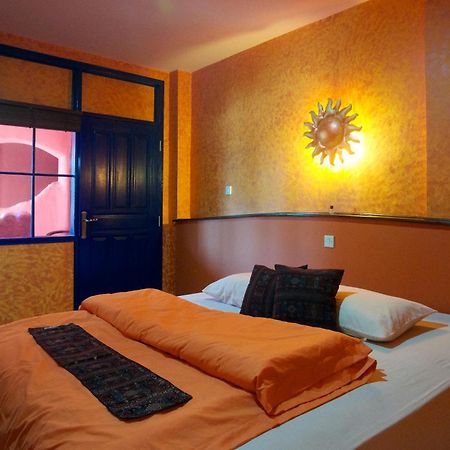 Hotel La Hasienda Kupang  Exterior foto