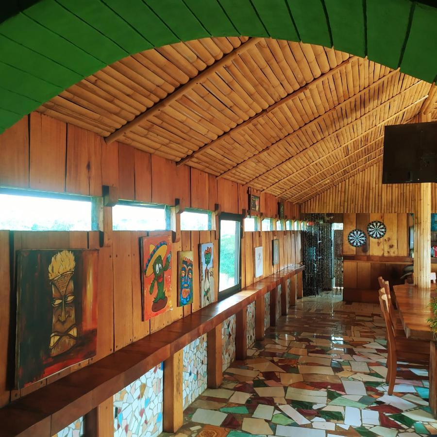Hotel La Hasienda Kupang  Exterior foto