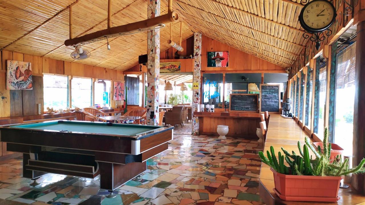 Hotel La Hasienda Kupang  Exterior foto